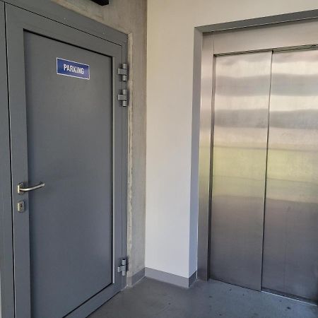Apartament Gliwice Centrum Dunikowskiego Z Garazem 외부 사진